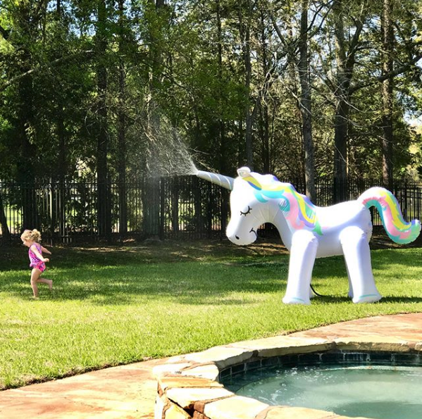 NamcoPools's tweet photo. 🤩🤩🤩 This Giant Unicorn Yard Sprinkler is great for birthday parties, heat waves, and #poolside entertainment! https://t.co/elu0f5K5Xr #UnicornSprinkler #NamcoPool @bigmouthinc_ https://t.co/ZA7ci83FgE