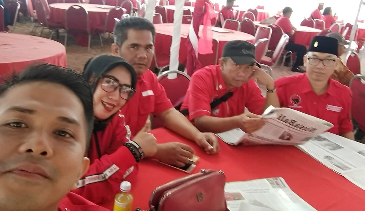 BadhotR's tweet photo. #SekaliMegaTetapMega #kongresvpdiperjuangan #PDIPerjuangan #TetapMega #TetapBanteng https://t.co/0mLYgvAkpS