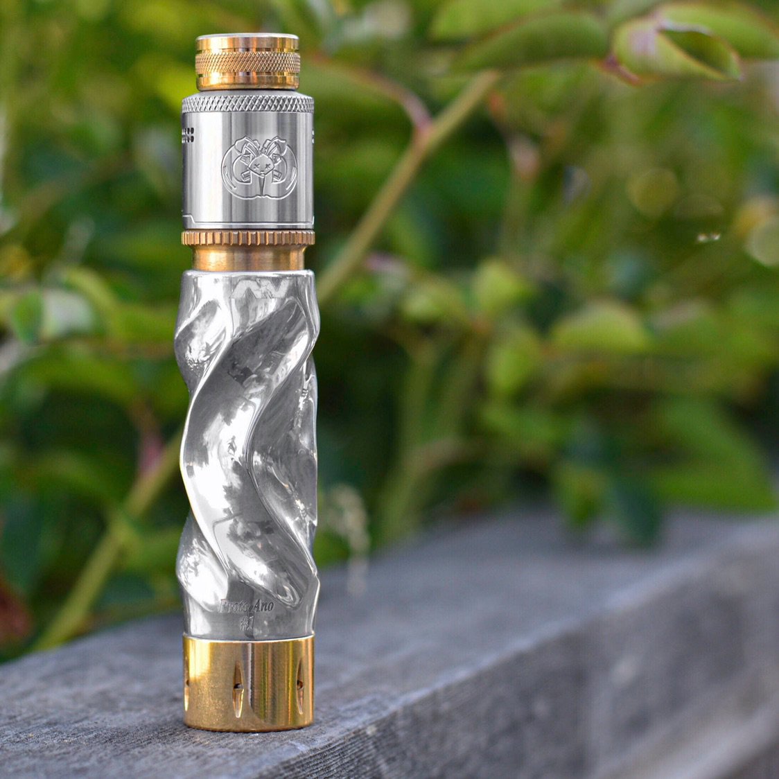 hellvapesales's tweet photo. Lovin this setup😍💯.
#dropdeadrda with AV Quick Twist Gyre Mod
Photo by @vaporchaser_avm_fbv

#handcheck #officialhellvape #hellvape #buildcoil #avidlyfeinc #cloudporn #coilporn #vapeporn #ecig #vapeshop #vapor #cloudchaser #vapehappy #vaping #driplife #eliquid #vapecommunity https://t.co/3vzxj9Rywr