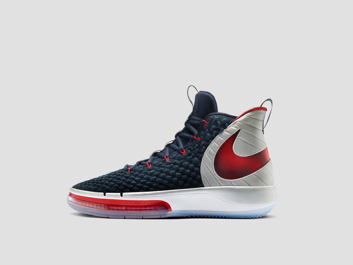 CantBeatAudel's tweet photo. .@Nike officially reveals the AlphaDunk.
The shoe features Flyknit and Zoom Air w/ The Zoom Air unit covering the entire forefoot.
Official Release date 8/9 #AlphaDunk https://t.co/RltDXbWlRo