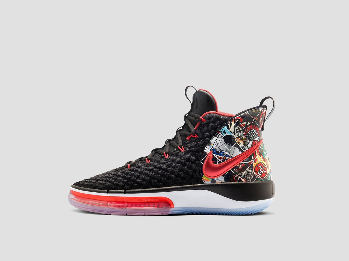CantBeatAudel's tweet photo. .@Nike officially reveals the AlphaDunk.
The shoe features Flyknit and Zoom Air w/ The Zoom Air unit covering the entire forefoot.
Official Release date 8/9 #AlphaDunk https://t.co/RltDXbWlRo