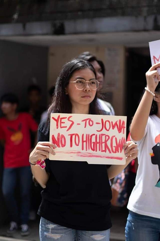 PreMed_Guy's tweet photo. #StopStudentRepression
#NoToDressCodePolicy
#NoToHigherGWA
#NoToMandatoryDrugTesting
✊✊✊
*All pics are not mine
CTO https://t.co/GqDEpRVH5e