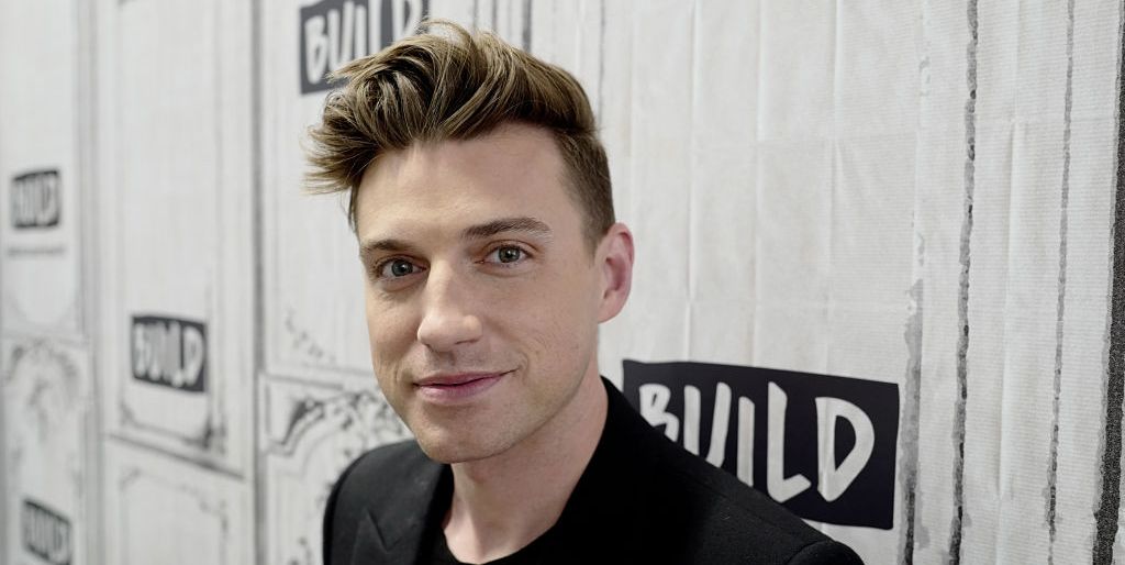 How to Design Your Dream Kitchen, According to Jeremiah Brent elledecor.com/design-decorat…