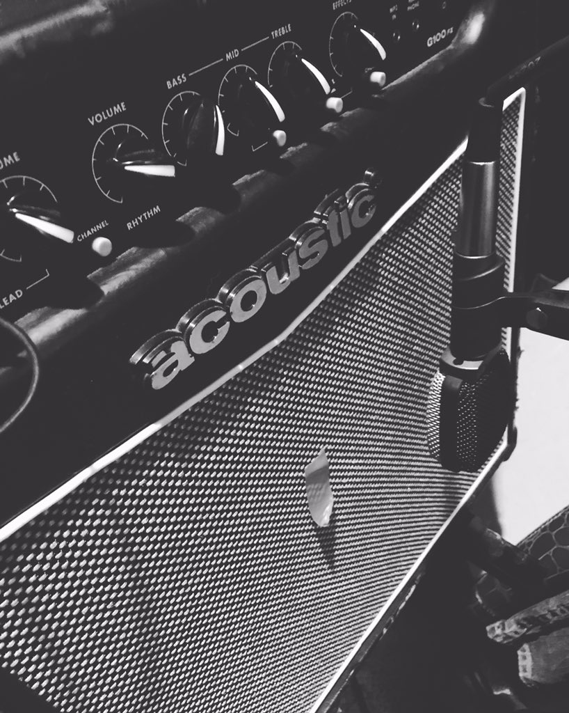 slowvinemusic's tweet photo. Back at it! We can’t wait to release this music for you guys! #music #newmusic #upandcoming #musislife #Acoustic #e609 #sennheiser #rhythmtracks #WheresDaniel https://t.co/PyA5PnCksg