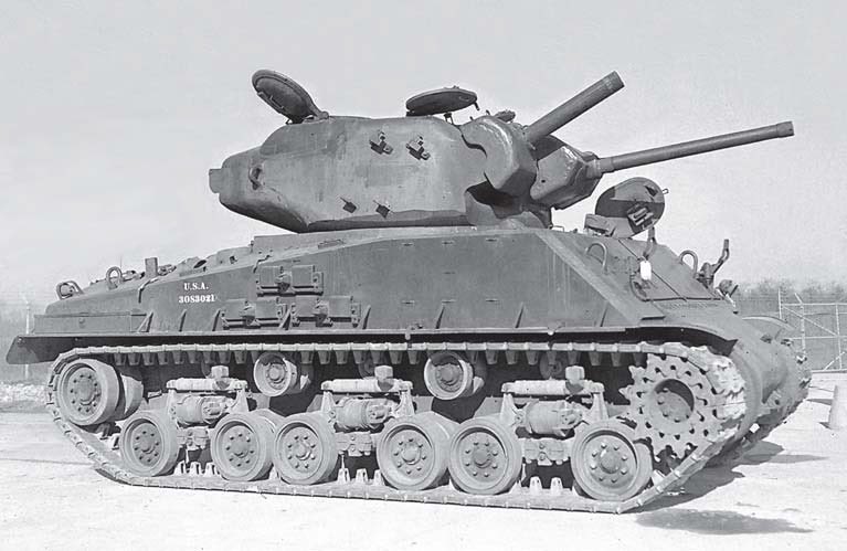 えすだぶ Pa Twitter T33火炎放射戦車って火炎放射 器を同軸にしつつ主砲を残してるのが特徴かと思ってたんですが それだけじゃなくて装甲がシャーマンジャンボ同等なのね さらにhvssだし主砲をm24と同じコンパクトなm6にして 火炎放射器と同軸機銃のスペースを確保して