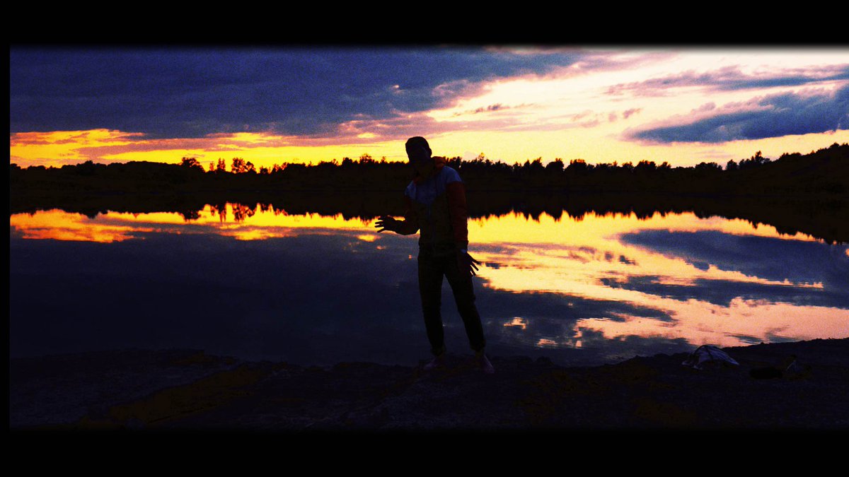 tmill44's tweet image. moonlight 🌒 // coming soon