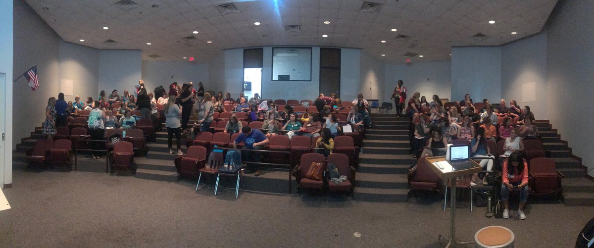 Plano_RDSPD's tweet photo. It’s that time!  Plano RDSPD Staff preparing for student success. #PlanoDeafEd #10EssentialPrincies #greatnessPlanoRDSPD https://t.co/zwfZlLMseG