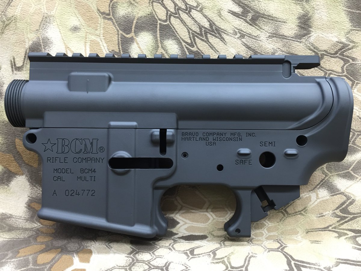 SuzutomoCoLtd's tweet photo. BCM BPRE CHAC MWS
Black Powder Red Earth® - Cold Harbor Assaulter Carbine MWS

#Cerakote #セラコート #BCM #BPREチャック #MWS #airsoft #本物はレールナンバリング無いよ #Suzutomo #GunTailoring #鈴友 #ガンテーラリング https://t.co/ZeIU6tZx53