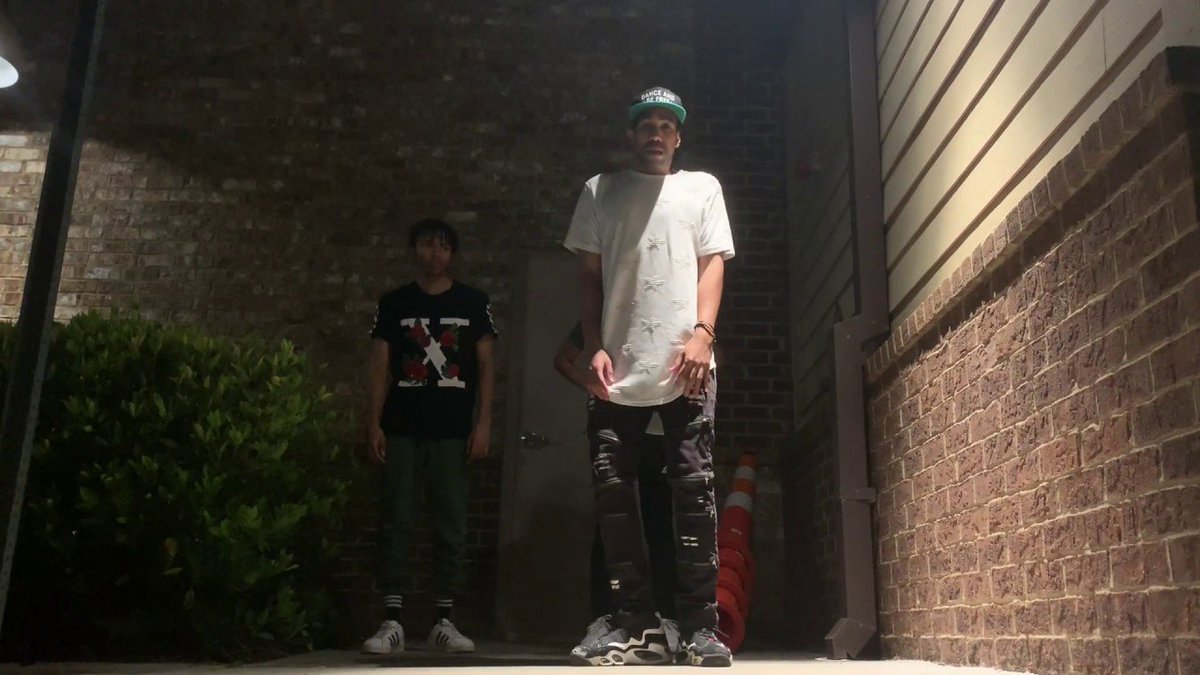 dance_stream's tweet photo. フリースタイルアニメーション【iGlide】の動きが人間離れし過ぎてて言葉も出ない！ 
➡︎ https://t.co/UUx2PeJ0wO https://t.co/Qzz9cSx4bj