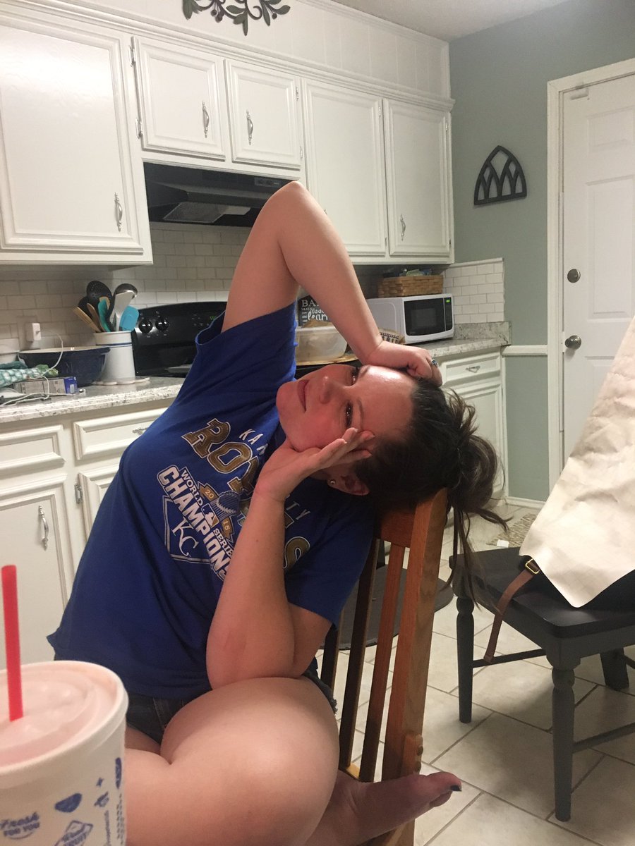 alyssadanwillis's tweet photo. @turley_girley19 as DM who is thinking TOO hard. #dungeonsanddragons #DM https://t.co/Z7zyNDHo0c