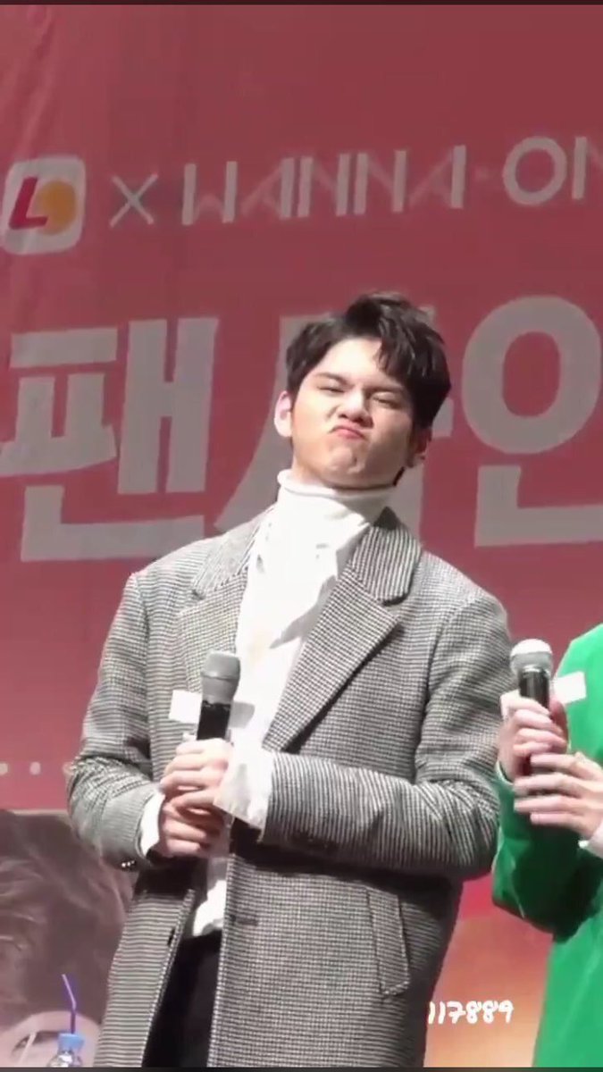 หมื่นลี้ ✨โอชิน้องแว่น tweet media