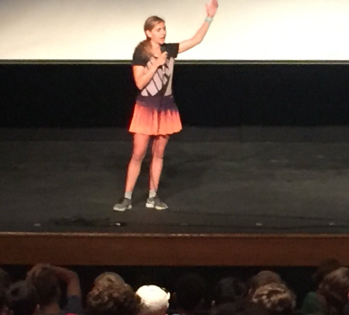 CALU_TFXC's tweet photo. Many thanks to @runmarycain for just being AWESOME! She answered questions for 90 minutes in an effort to educate and inspire our HS campers. Your honesty and courage are simply admirable. @CalUofPA will be cheering you on next year! #TokyoOlympics https://t.co/bX7E4HpMWo
