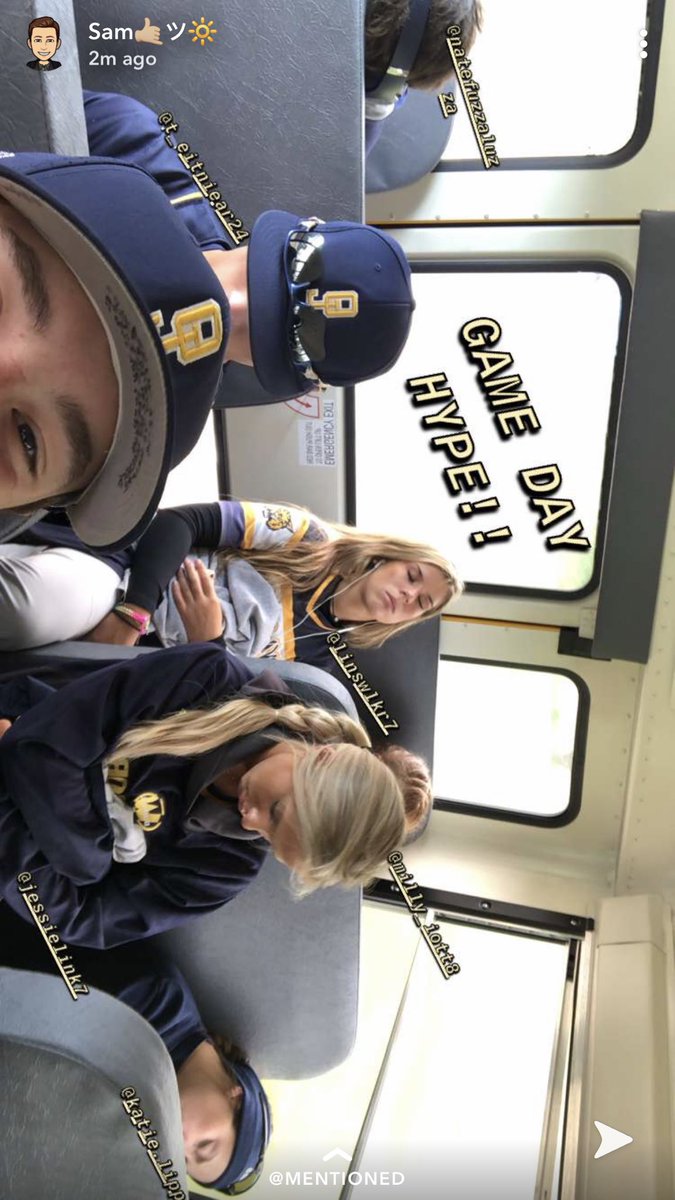 jessie_link2's tweet photo. happy 18th to this beautiful lady!!! i’m glad i have one friend that isn’t moving away! love ya so much and enjoy the pic from your home run😉💓 https://t.co/hwcwZOt5tI