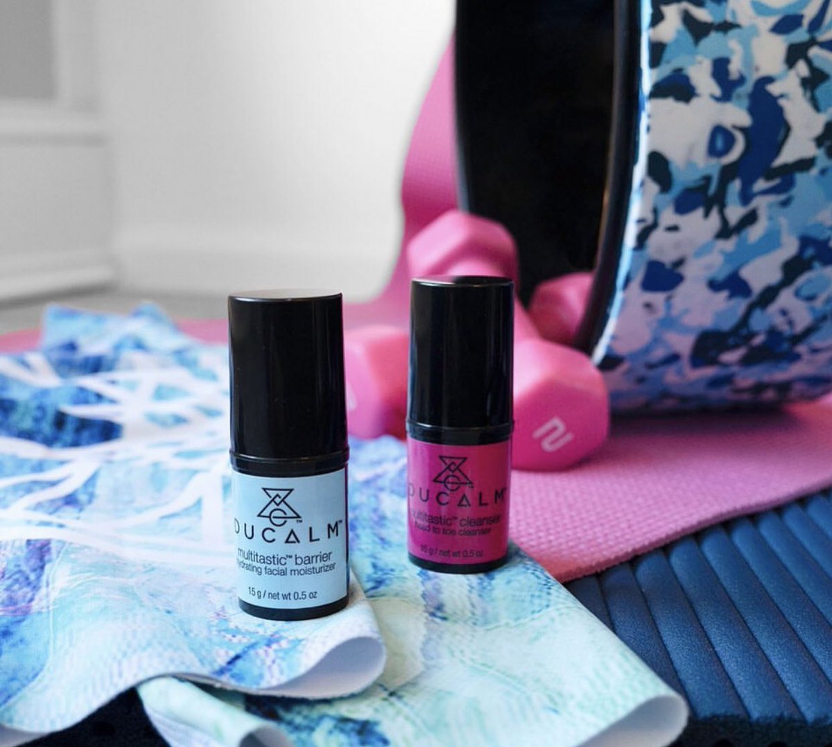 Want a great way to protect your skin before and after a workout? 💪🏾 #workoutwednesday⠀⠀⠀⠀⠀⠀⠀⠀⠀
Our Multitastic™ Barrier locks in hydration while calming the skin with natural botanicals; making it perfect for before &amp; after a sweat sesh! 
#sweatclean
•
•
•
#ducalm