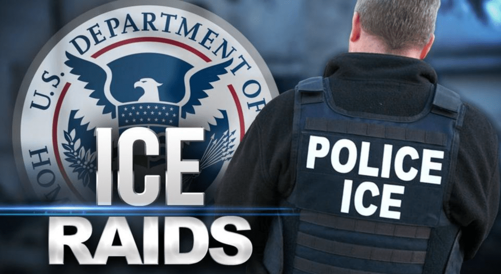 thescoopess's tweet photo. ICE Raids 7 Chicken Processing Plants Arrest 680 Undocumented Workers In Mississippi https://t.co/0O5KPx6tvc https://t.co/LQGkQKiVWd