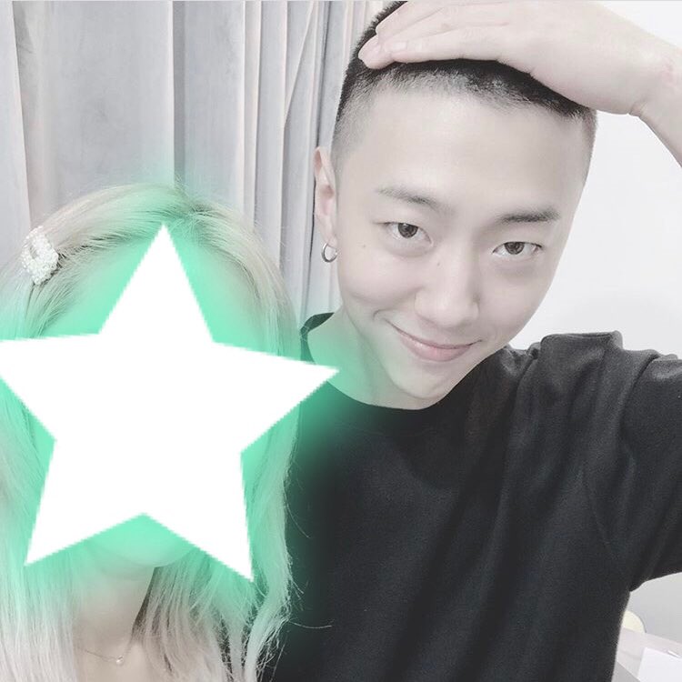 sweetjs6120's tweet photo. #방용국 @BAP_Bangyongguk 방용국 멋져👍최고야😘  https://t.co/4LBdRfatbK https://t.co/00SW5bvmGs