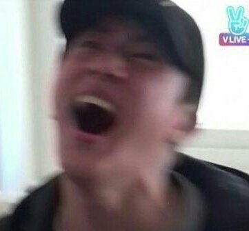 daengmostaa's tweet photo. #KangsKitchen3 OH MY GOD I didnt expect them to play Answer: Love Myself by BTS at the end of episode 4 https://t.co/qZF9soViWG
