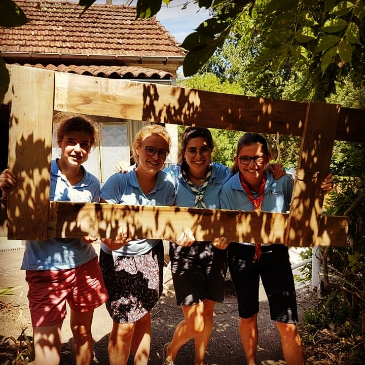 AbbayedeMSC's tweet photo. Wanted!!! Venez servir à l'abbaye de Marcilhac, nous avons besoin de vous !
Rens: 0671118157 https://t.co/KU2ohe8SrE