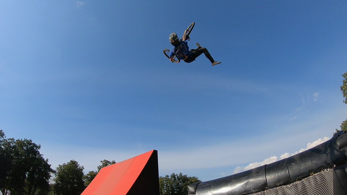 RustyRyder2's tweet photo. #MoscowCityGames 2019 в Лужниках. Было очень круто. https://t.co/rsi29ihHVx