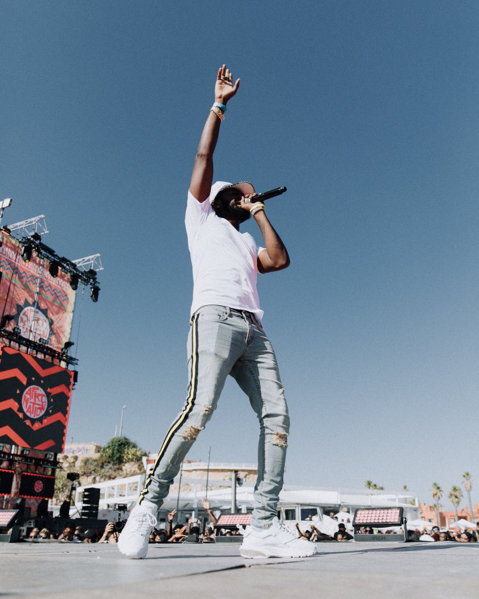 therealkranium's tweet photo. #AfroNation #KraniumLive https://t.co/hpxANjq5WB