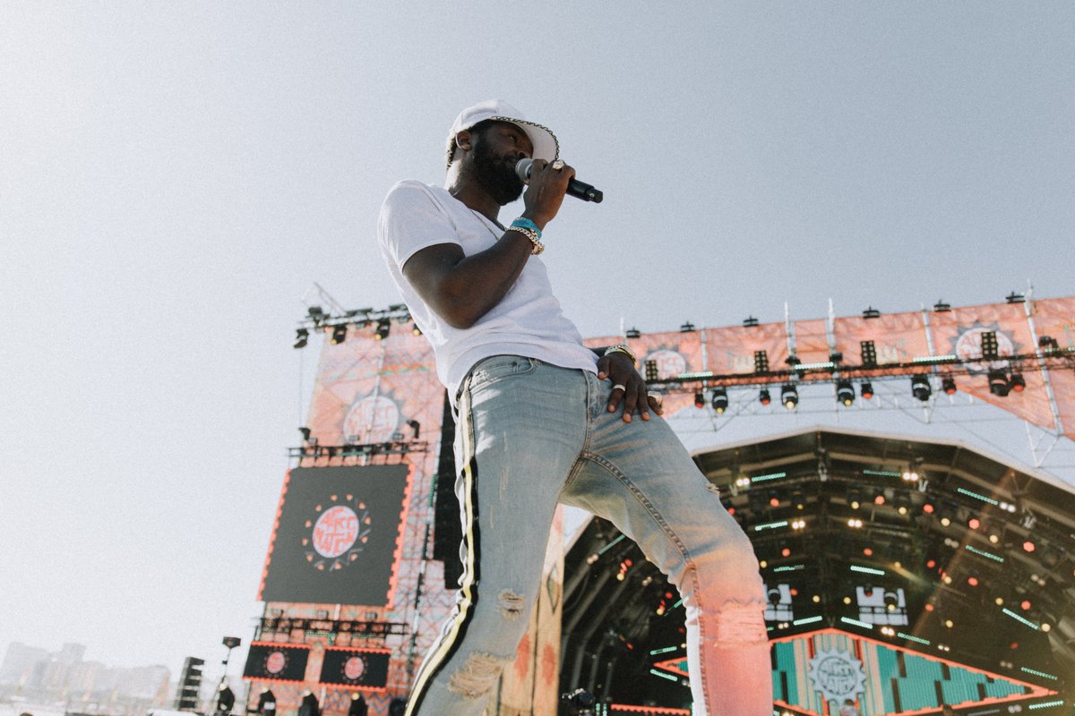 therealkranium's tweet photo. #Afronation #KraniumLive https://t.co/09gwin0X3o