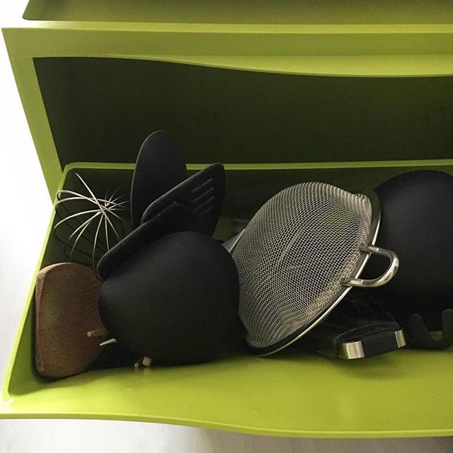 coingourmand's tweet photo. 🇮🇹 #Trones di #Ikea, uso alternativo di una scarpiera.
🇬🇧 #Ikea #Trones, on the alternative use of a shoe cabinet.
•
•
•
#lecoingourmand #kitchenrenovation #homerenovation #lowbudgetrenovation #homerenovationtips #tronesikea #ikeahack https://t.co/5jPr8eitxg https://t.co/4k4VQQHgc9