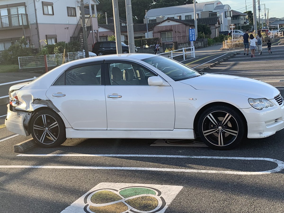 tsubasa16936917's tweet photo. イノシシと事故りました
寄付金集めてます
拡散おねがいします🤲 https://t.co/tV4jGc65Wt