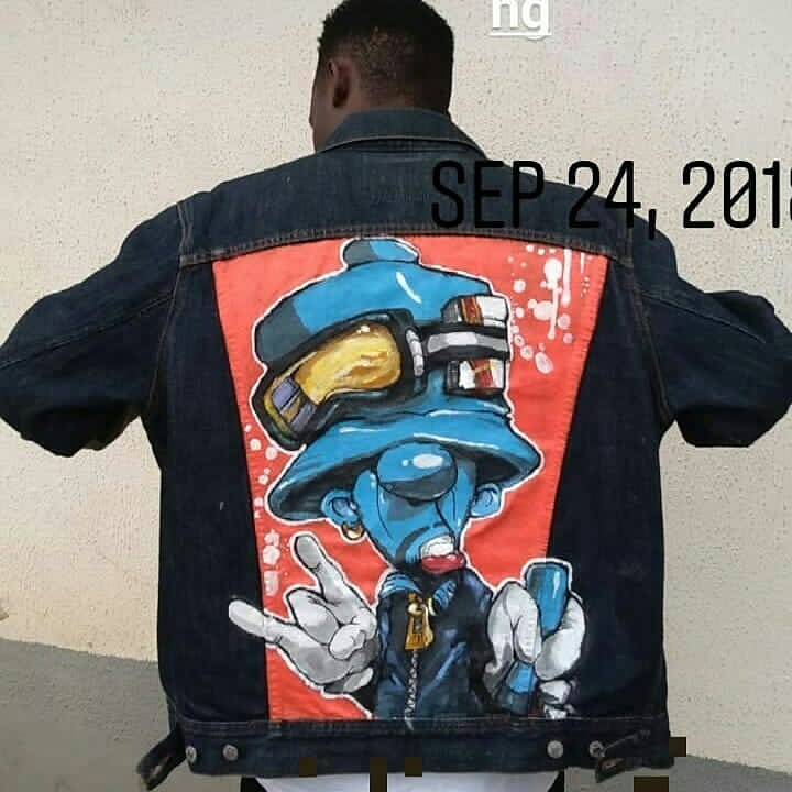 kepovsthegods's tweet photo. Hi, my business name is Blue Tag
I’m a custom artist based in lagos 
I customize on shoes, jackets and jean pants.
Please help retweet.
Someone might need me on your timeline 💙🙏🏾 https://t.co/CxgthF8xQS