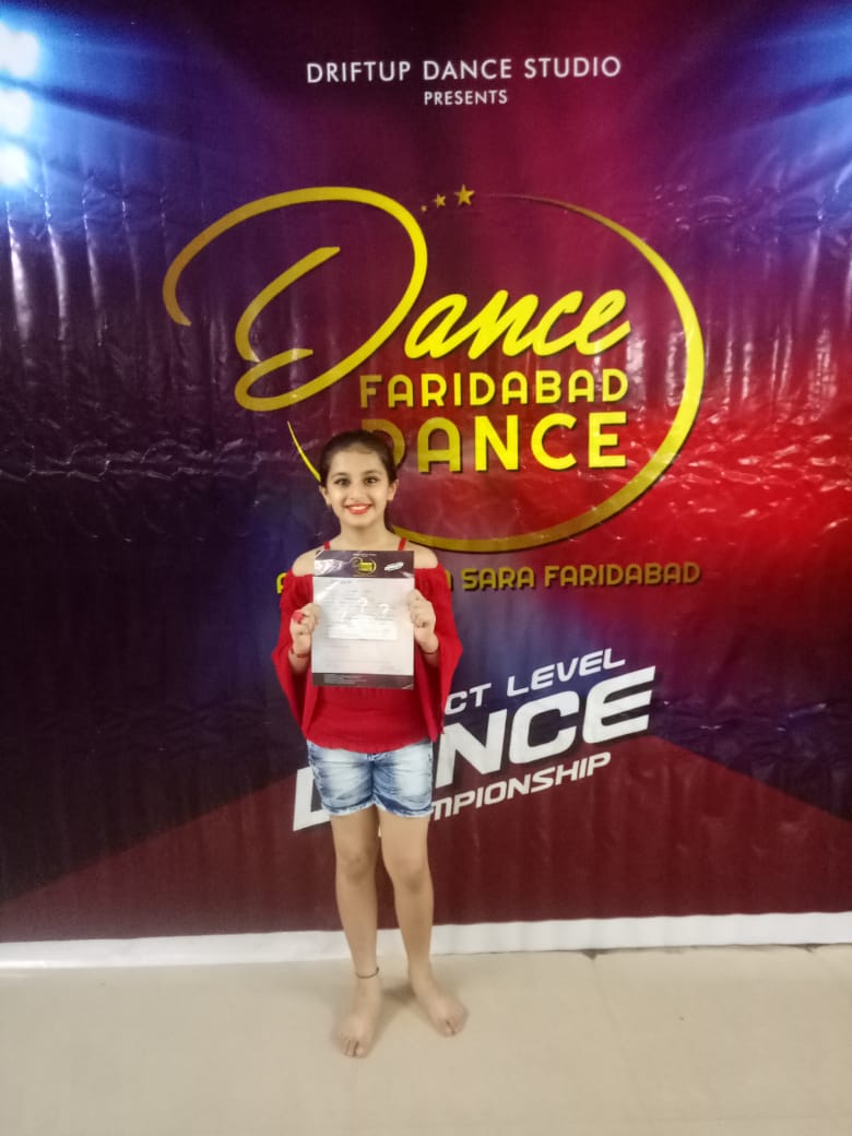 DanceFaridabad's tweet photo. ☺️💃🕺☺️
Successful Ground #Audition of @DanceFaridabad at #LiveArtsIndia #JawaharColony #NIT #Faridabad
Register Now for #DanceFaridabadDance - District Level #DanceChampionship, presented by #DriftUp #Dance Studio.
Visit https://t.co/DuqglTgO4R ☺️💃🕺
#GroundAudition #Auditions https://t.co/n7MvJcDp1H