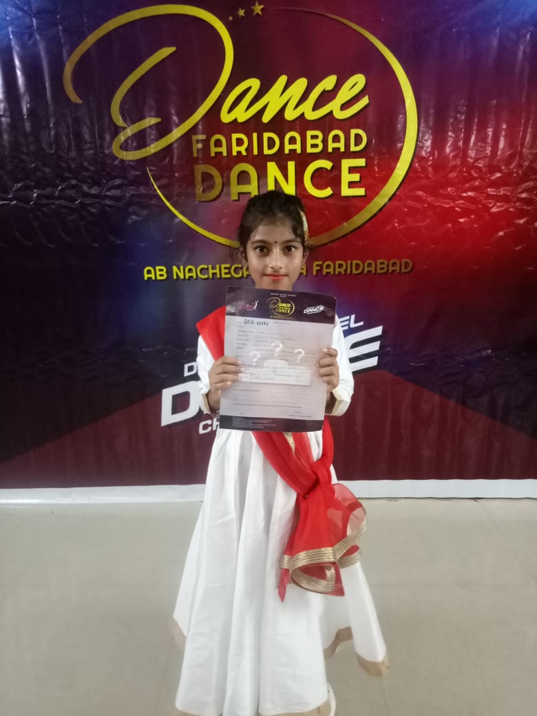 DanceFaridabad's tweet photo. ☺️💃🕺☺️
Successful Ground #Audition of @DanceFaridabad at #LiveArtsIndia #JawaharColony #NIT #Faridabad
Register Now for #DanceFaridabadDance - District Level #DanceChampionship, presented by #DriftUp #Dance Studio.
Visit https://t.co/DuqglTgO4R ☺️💃🕺
#GroundAudition #Auditions https://t.co/n7MvJcDp1H