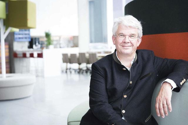 datanews_nl's tweet photo. Techveteranen halen 2,4 miljoen euro op voor hun zesde bedrijf Esoptra https://t.co/AhBu1lphcj https://t.co/VQSOXkbkZV