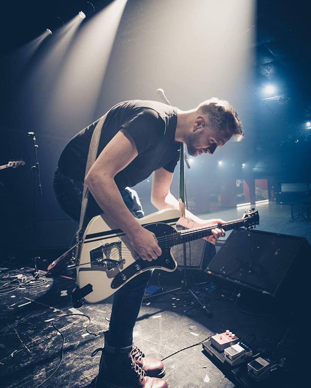 Boomtown let's be having you! Catch @imperialleisure on old town Square 1:30pm on Saturday. Friends tell me your set times and lets have a bloody lovely time xxx 📷 @neilmccartyphotography
°
°
°
#guitarist #imperialleisure #imperialleisurearestillaver… ift.tt/2YD9tok