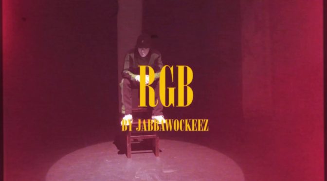dance_stream's tweet photo. 独特な世界観に飲み込まれる【JABBAWOCKEEZ】のフリースタイルダンスビデオ 
➡︎ https://t.co/OHWrg8BJrr https://t.co/pNQjAjaG76