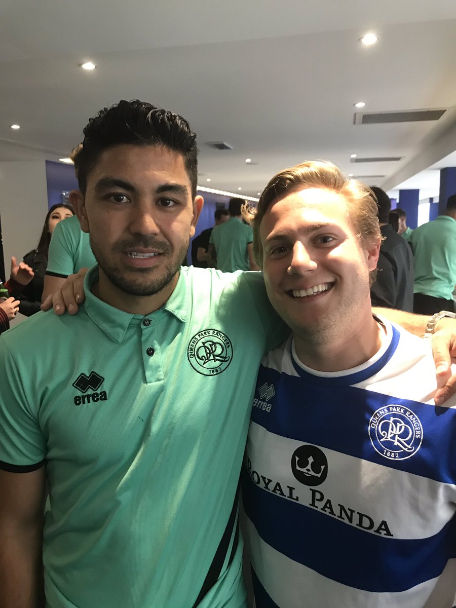 jackep92's tweet photo. Want to wish all the very best to a class act, Mass always gave us 100% and played for the shirt! Off the pitch heβs a great guy and always had time for the fans! Weβll miss ya mate! π΅βͺοΈπ΅βͺοΈ π¦πΊ #ThanksMass https://t.co/W4zI5Rnfr1