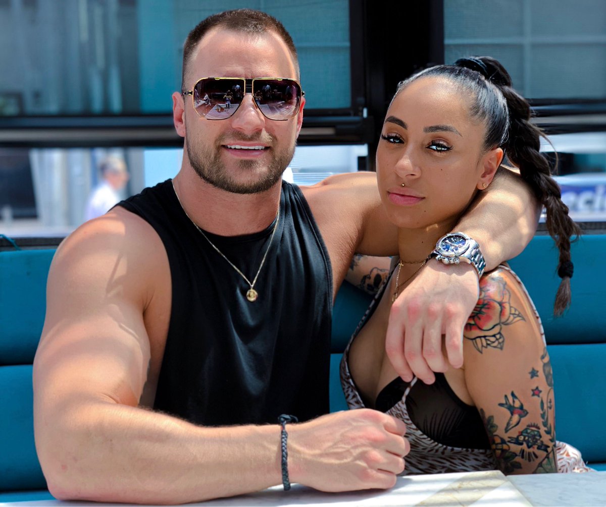 StephensTadhg's tweet photo. Unwinding in Bali with @coralie_cvr 
.
.
.
.
.
.
.
.
.
.
.
.
.
.
.
  #nyc #photoshoot #photography #luxury #instafashion #instagood #lifestyle #suit #mensfashionpost #fashionista #like  #dapper #bhfyp https://t.co/TGtbndISzZ