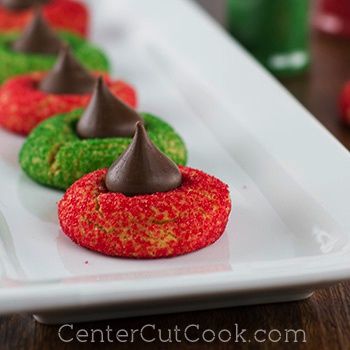 CenterCutCook's tweet image. Peanut Butter Blossom Cookies: centercutcook.com/peanut-butter-… #food #recipes #cookies #desserts #holiday