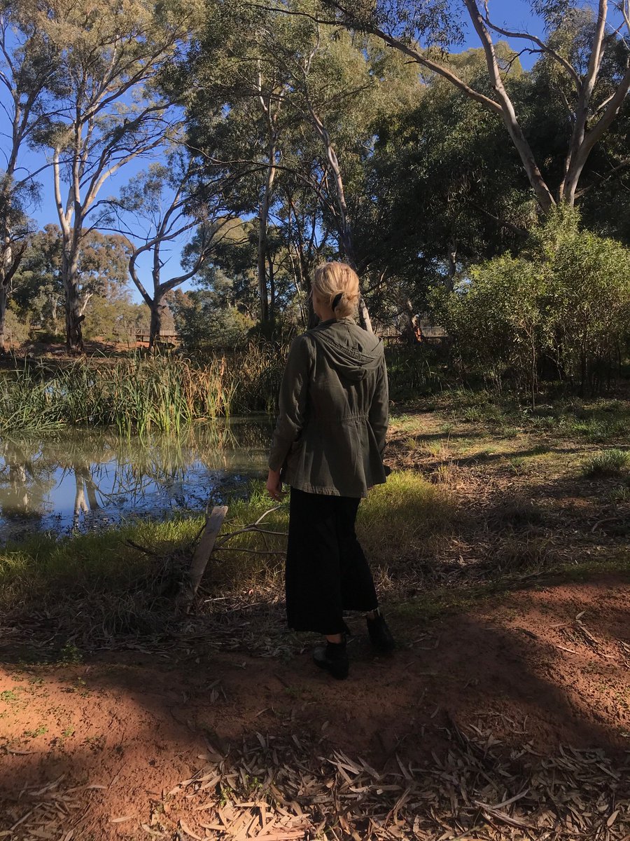 g_eorgiebrown's tweet photo. a week since i was back home grounding on country. paying my respect daily to wiradjuri mob who welcomed and guided me- refuelling my soul. feeling super settled and @ peace since returning from down south and im incredibly grateful for the ancestoral spirit i felt so strongly. https://t.co/WXL7ewpvYn
