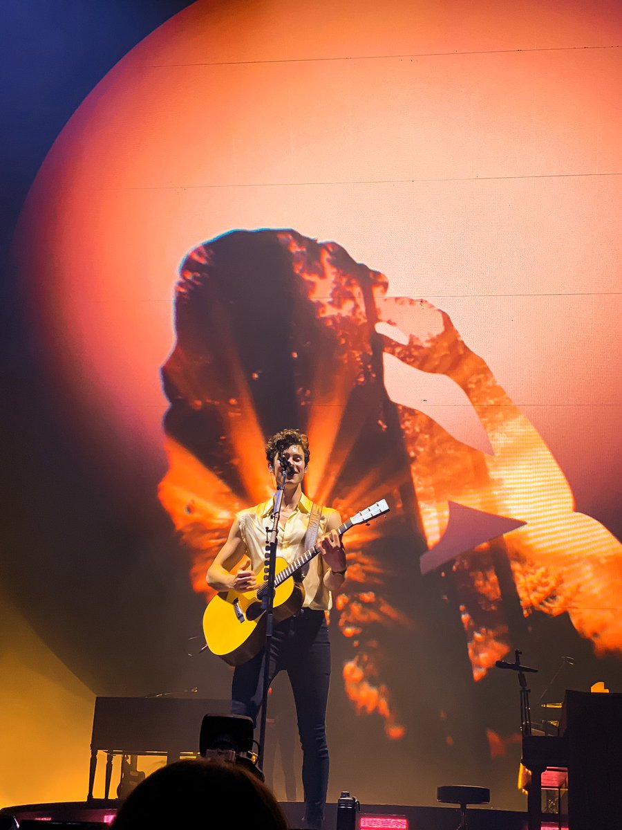 . <a href="/ShawnMendes/">Shawn Mendes</a>  Happy birthday buddy 

I can’t wait to see if you drunk post tonight and see you have a wild 21st 

Fuck it up , I’m trying to see $100,000 bottles of champagne and tequila on the timeline 💕