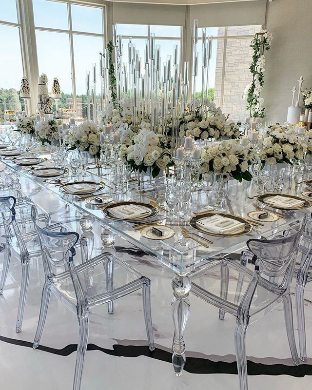 bellemagazine's tweet image. Totally hypnotized by this magnificent  decor✨ Tap, Tap!⁣
.⁣
Photo via @have_a_seat_events⁣
.⁣
.⁣
.⁣
#bridalinspo #weddinginspo #weddingdecor #weddingstyle #bridalideas #weddinginspiration #weddingideas #weddingflowers #weddingvenue #weddingdetails #weddingdecoration #we…