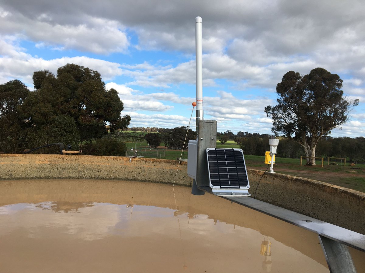 DPIRDbroadacre's tweet photo. Showcasing #AgTech sensors and devices at Katanning Research Facility for Day 2 of @DIRTSouthern and @DPIRD #Techspo2019 today. Staff from #DPIRDDigital will be there to provide independent advice on connectivity and using technology to resolve pain points on the farm https://t.co/c0lHU1rtyV