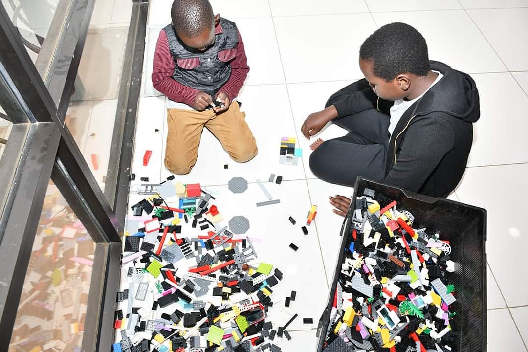 STEMchallengeKE's tweet photo. There is another way to have fun with construction toys such as LEGO Bricks, and it might help children develop a form of non-verbal intelligence that is crucial for achievement in many STEM fields. https://t.co/mDk0yPFfQ0