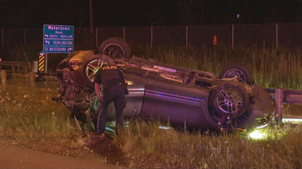 Media371's tweet photo. Two vehicle crash with an SUV rolled over on Highway 403 westbound at Waterdown Road in Burlington. Several people were assessed by @HaltonMedics207, no one was transported to hospital.  #BurlON https://t.co/SwhFYohcvE
