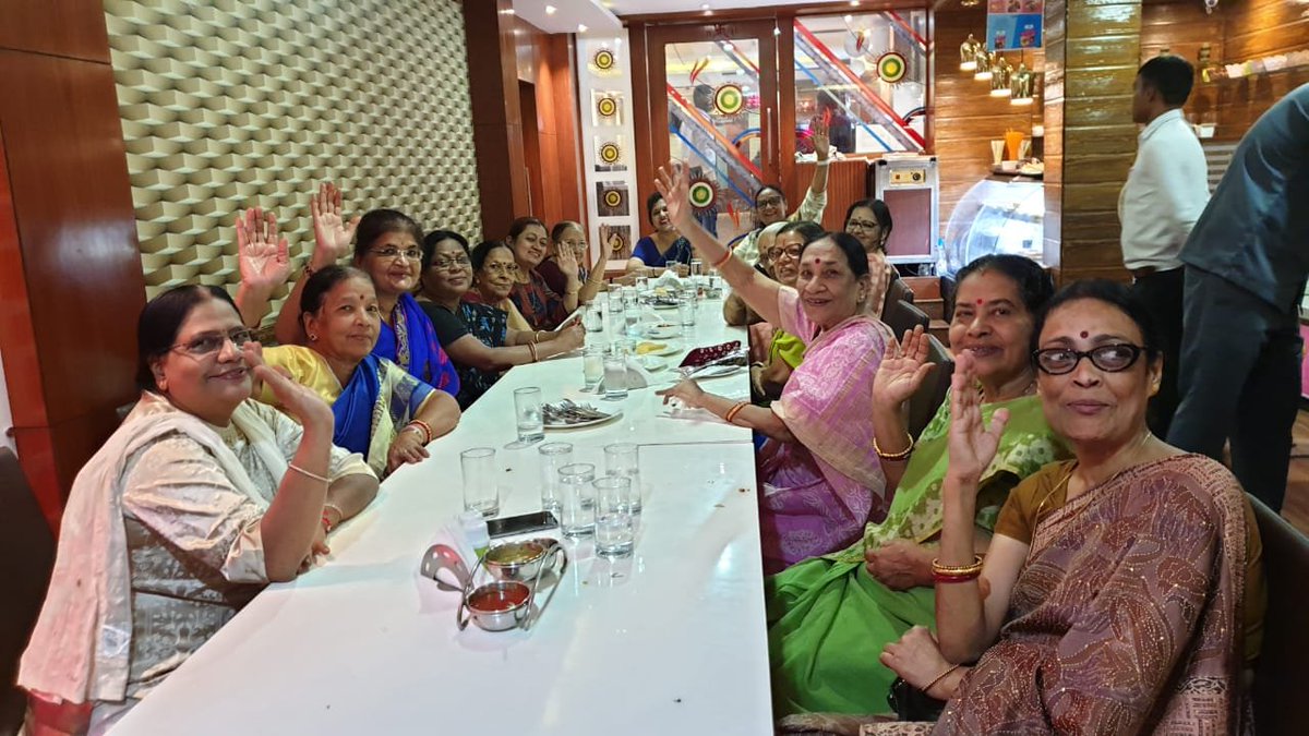 FoundationAge's tweet photo. A rainy day outing for Silverage members for delicious lunch.
#silveragefoundation #happiness #monsoon #funtime #rain #Bhubaneswar #Senior https://t.co/kFwdlbBAyw