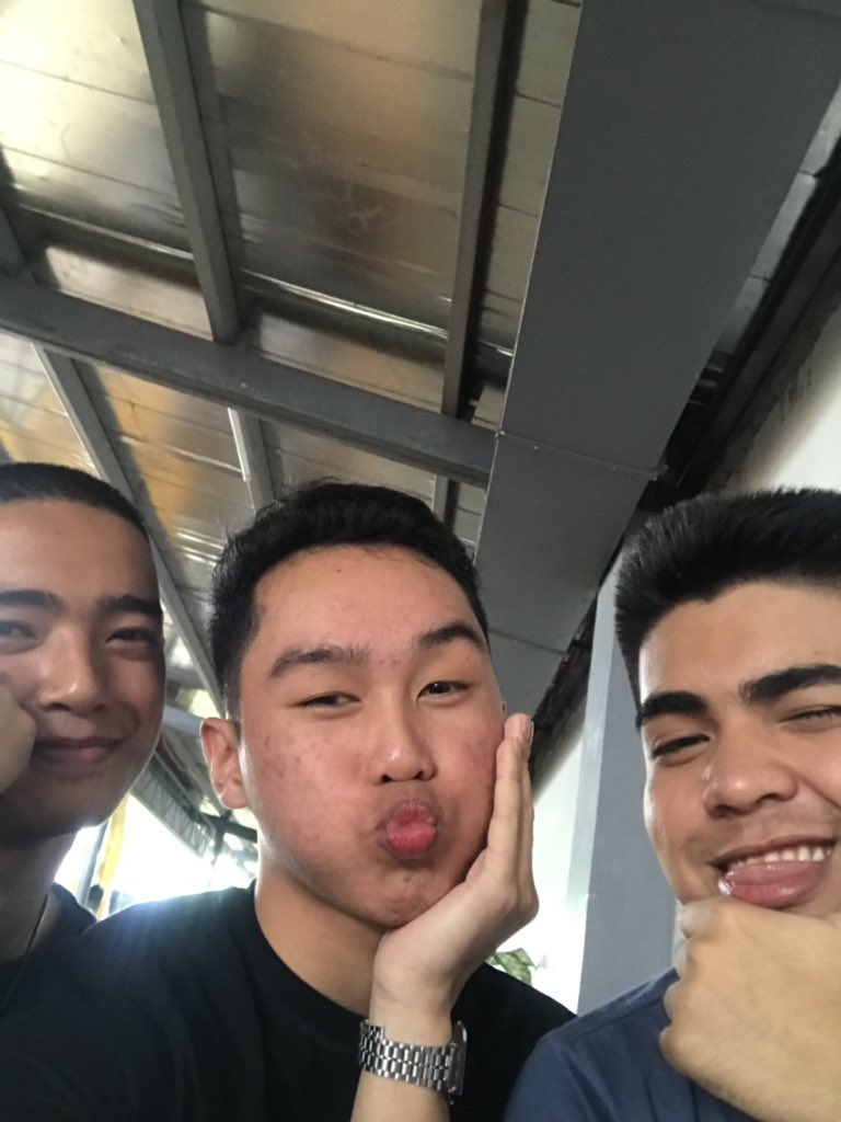 Marqueiann's tweet photo. #AlterMeetup AJSHSHHAAHAHA https://t.co/8JbesVuBBX