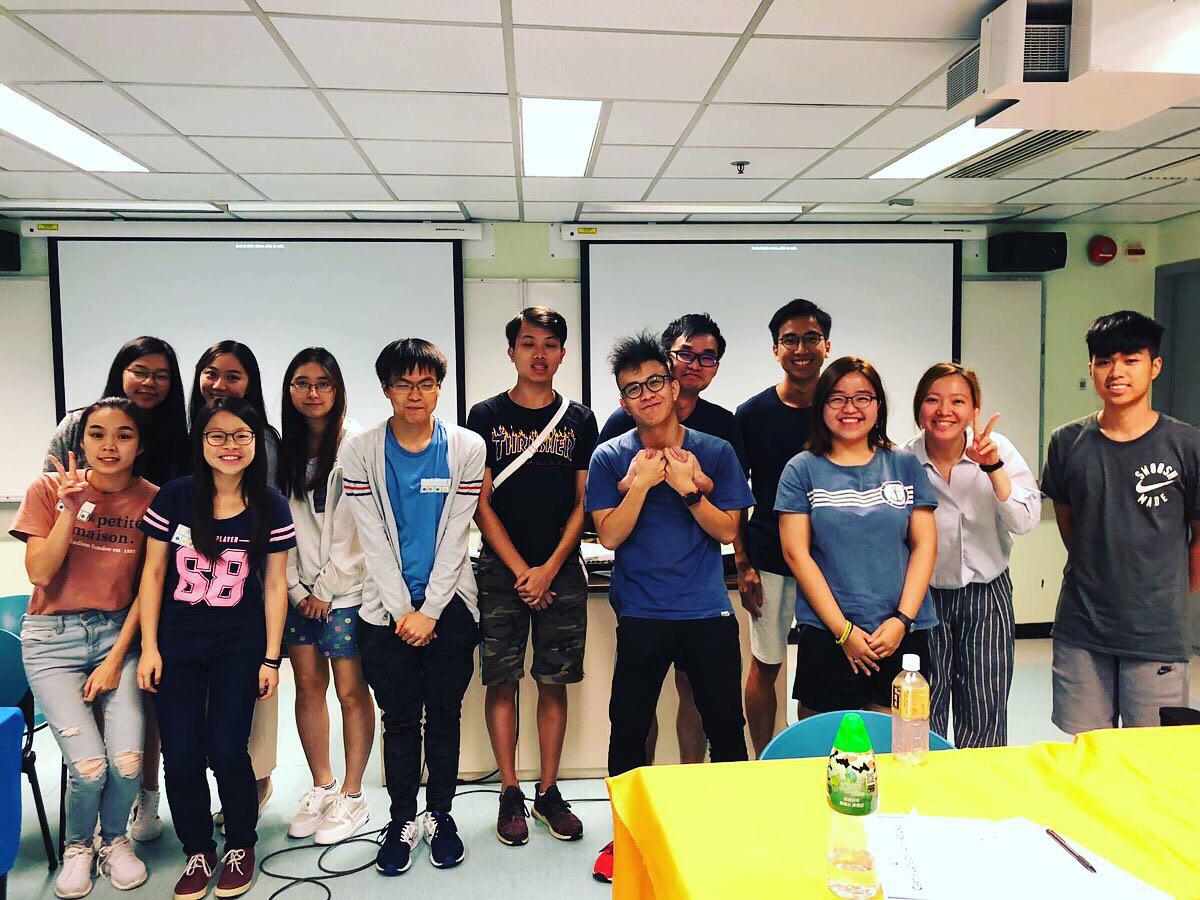 AliveWorkshop's tweet photo. Summer 2019 #PersonalityDimensions Workshop with Joint university Mental-wellness Project of Positive Education Laboratory,City University of Hong Kong! “When I discover who I am, I’ll be free.”-Ralph Ellison.Let’s get our #youth to aware, and, to be themselves. #youthempowerment https://t.co/nb5CWaXhq3