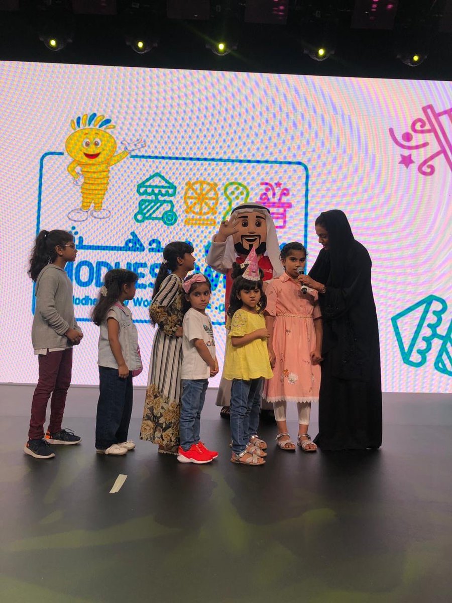 MyModesh's tweet photo. We were lucky to have Statistical Omer from @DubaiStatistics, talk to us about all the cool things happening in the city! But don’t worry if you missed out because we’ve got tons more performances happening at Modhesh World, until 24 August! #MyModhesh https://t.co/9PfNOWLEt8