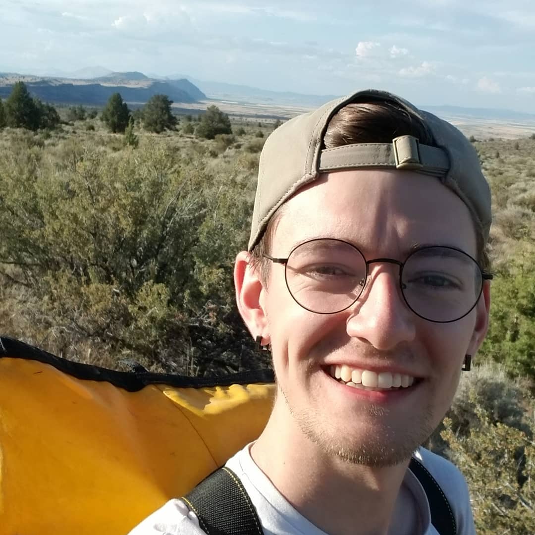 microbial_matt's tweet photo. Seeing the sun after a full day of working underground: Instagram vs. reality 

@NASA_BRAILLE 

#subsurfacelife #caves #fieldwork #geobiology #lavabeds https://t.co/NChNGOyNZr
