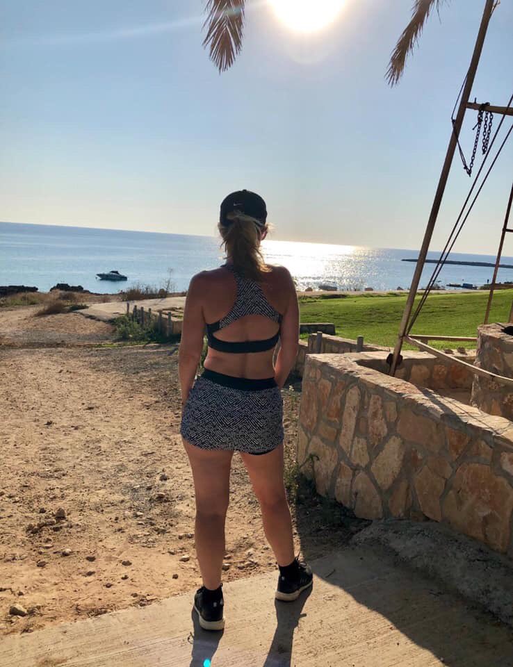 ZAAZEEUK's tweet photo. Ready for whatever the day brings with ZAAZEE 🏃🏻‍♀️🏃🏻‍♀️🏃🏻‍♀️https://t.co/loP77AxX7W

#zzrunning #running #run #runner #fitness #runners #training #k #runningmotivation #triathlon #motivation #runhappy #fitnessmotivation #runninggirl #skort #runningskort https://t.co/mGuH7NwojX