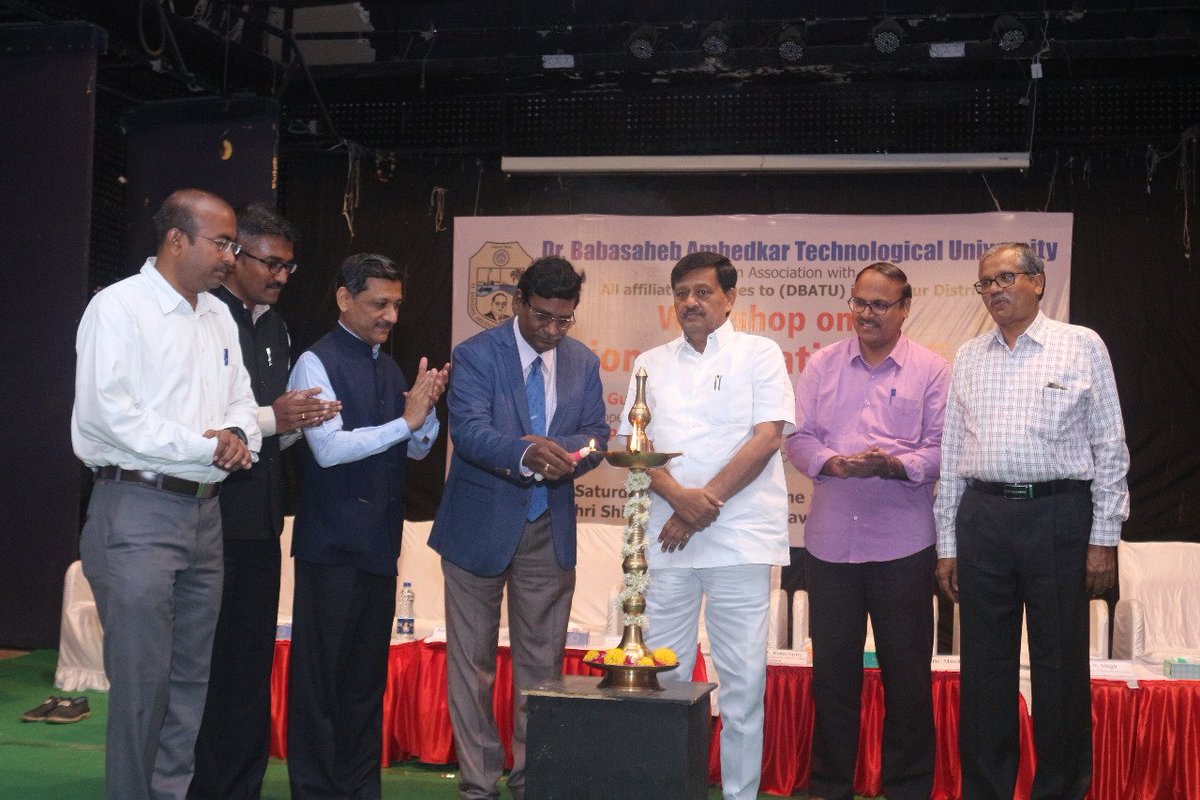 SastryVr's tweet photo. Workshop on new National Education Policy 2019, was organised on July 26, 2019 at Solapur. Event was Inaugurated by Honble Minister Shri Subhash Deshmukhji and Prof V R Sastry, Vice Chancellor of DBATU. #dbatu #dbatulive   #nationaleducationpolicy #nationaleducationpolicy2019 https://t.co/sjx72vfG13
