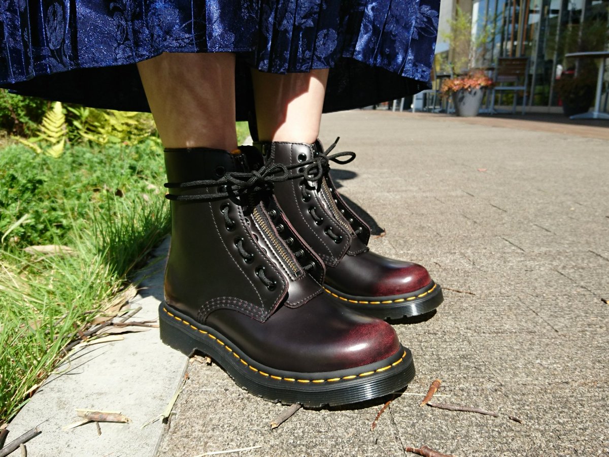 レディース【美品】Dr.Martens 8ホール UK6